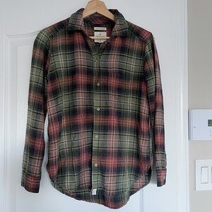 AMERICAN EAGLE | Plaid boyfriend fit flannel